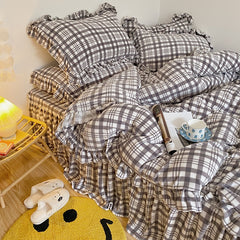 Yickyue Gray plaid Bedding set milk cashmere bed set Queen King Size 4Pcs(1 Duvet Cover 1Bed skirt Pillow Shams)