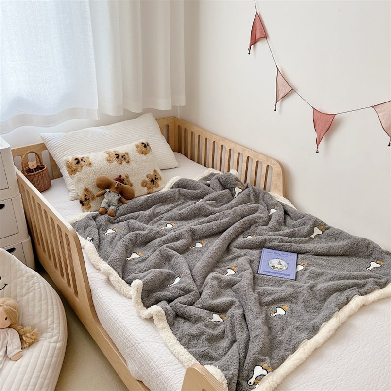 YICKYUE  -  Korean Style Cartoon Blanket, Nap Sofa, Leisure Blanket Children's Kindergarten Blanket Autumn and Winter Dormitory Office Shawl