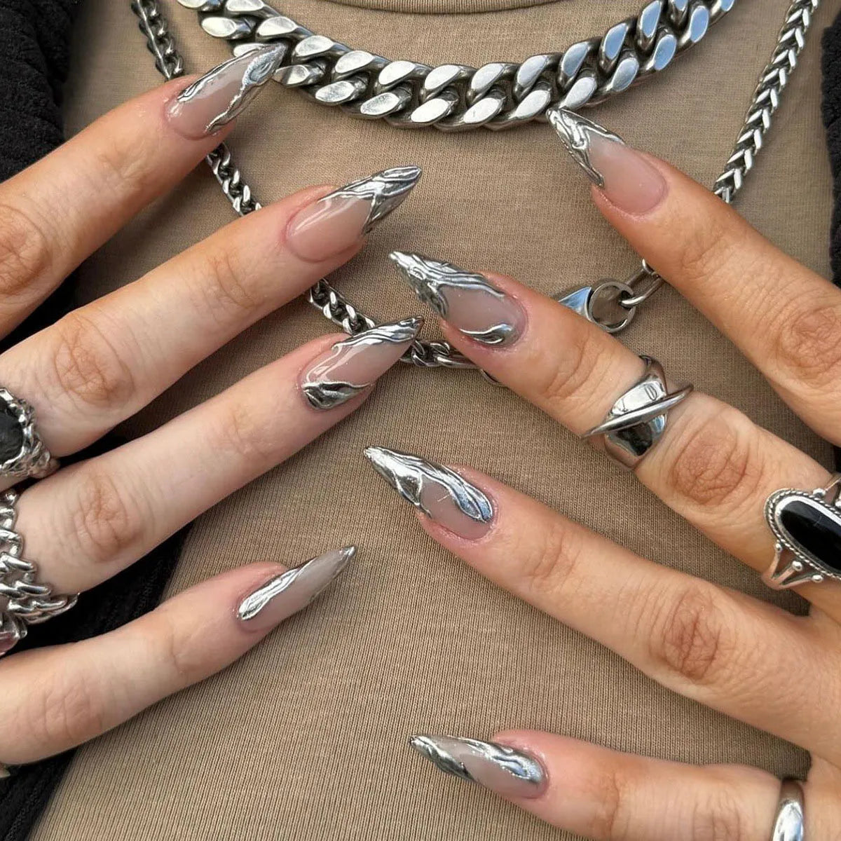 YICKYUE  -  Gold Relief Sculpture French Crocodile Pattern Gradient Blending Blue False Nails Detachable Finished Fake Nails Press on Nails