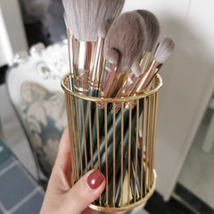 Iron Cylindrical Cosmetics Makeup Brushes Storage Box Case Storage Lipstick Brush Pen Holder Organizer Makeup Pen Storage