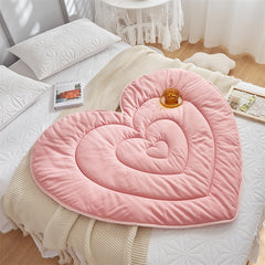 High Quality Heart Shaped Kid Bed Blaknet Comfortable Safe Non-toxic Child Quilt for Bed Bedroom Home Decor Blankets Kids Quilts