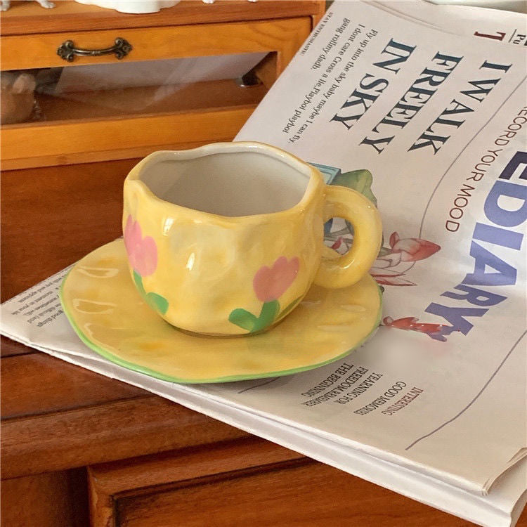 YICKYUE  -  Retro Handpainted Cup & Saucer Set