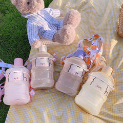 Kawaii 630ml Bear Bucket Plastic Water Bottle Creative Cute Shaker Sport Gourd Milk Cartoon Drinking Cups For Girls Children
