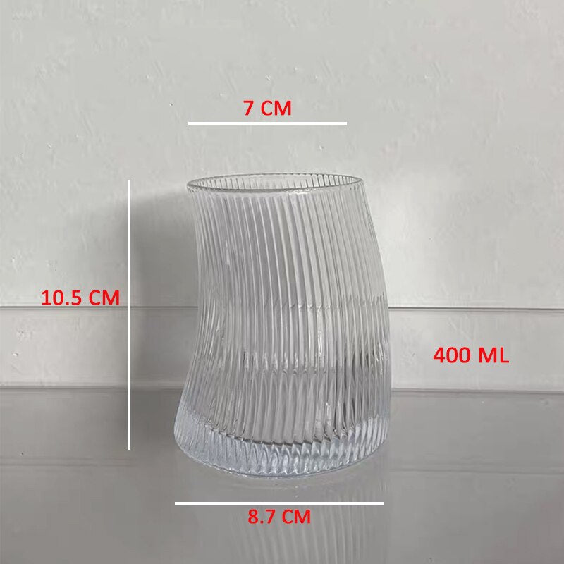 Ins Style Simple Crescent Moon Glass Tilted Water Cup Cold Drink Milk Coffee Juice Cup Decoration Unique Drinking Utensils