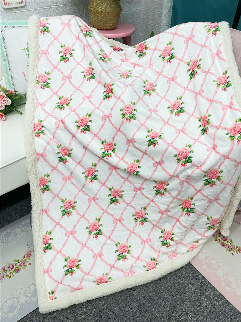 YICKYUE  -  Autumn Winter Single Blanket Fleece Thick Warm Quilt Office Nap Blankets French Classic Printing Velvet Blanket Home Bedding