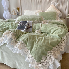 YICKYUE  -  4Pcs Vintage Carved Velvet Lace Ruffles Princess Wedding Bedding Set Queen King Duvet Cover Set Fitted/Flat Sheet Pillowcases