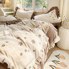 Flowers Embroidery Princess Bed Skirt Bedding Set Shaggy Velvet Fleece Ruffles Duvet Cover Quilt Cover Set Bed Sheet Pillowcases