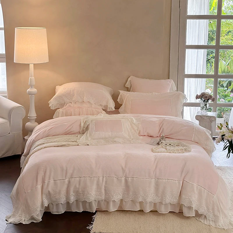 YICKYUE  -  4Pcs Pink Vintage French Lace Ruffles Princess Bedding Set Winter Milk Velvet Plush Duvet Cover Cover Set Bed Sheet Pillowcases