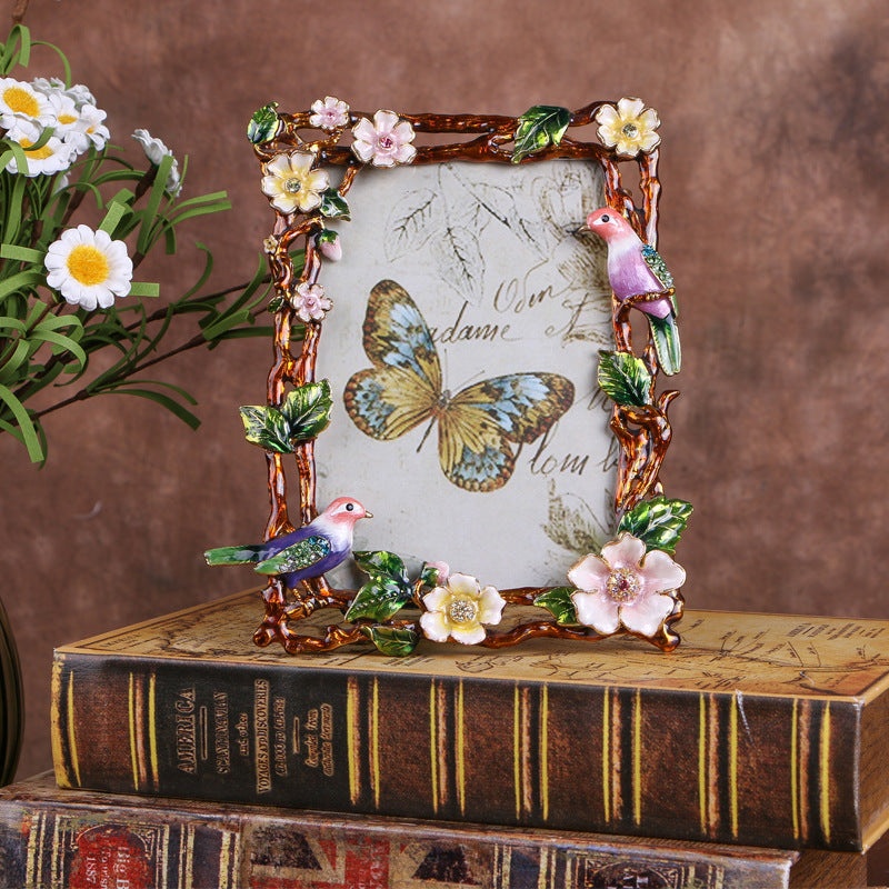 YICKYUE  -  European Style Creative Home, Pastoral Animals, Flowers and Birds, 6 "Metal Frame, Diamond Inlaid Enamel Color, Dec MF619