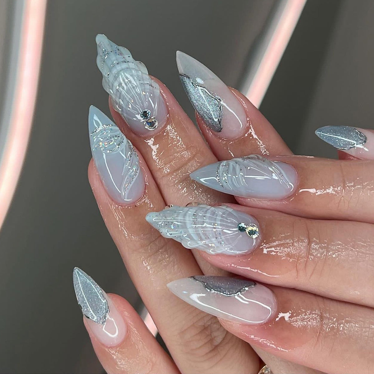 YICKYUE  -  24pcs Ocean Fake Nails Long Almond Head Press On Nails Y2k False Nails 3D Crystal Stripe Decor Wearable Blue Gradient French Tip