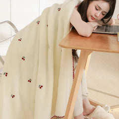 Korean Baby Velvet Embroidered Blanket Double Sided Warm Blanket for Travel Bedroom Single Nap Office Sofa Cover for All Seasons