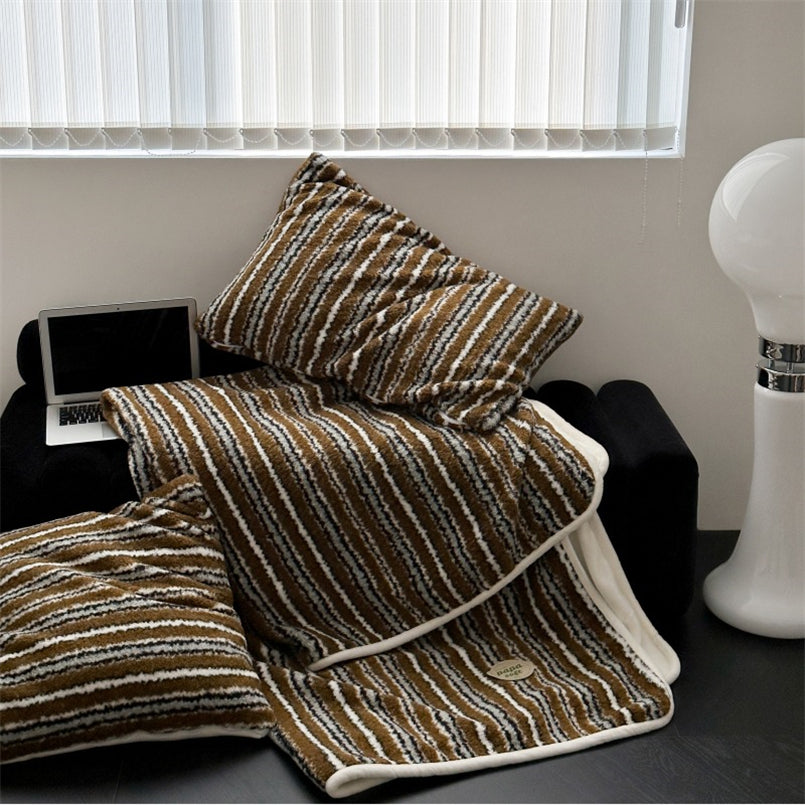 YICKYUE  -  Nordic Style Ins Striped Lamb Velvet Casual Decorative Blanket Autumn and Winter Thickened Double-Sided Sofa Cover Blanket