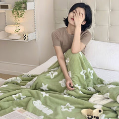 Yickyue Winter Warm Blankets Thickened Tuff Cashmere Lamb Blanket Quilt Double Sided Plush Cover Blankets Simple Solid Color Blanket