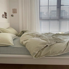 Yickyue Four-piece Girl Heart Pure Color Cotton Embroidered Quilt Set Sheet Apartment Bed Bed