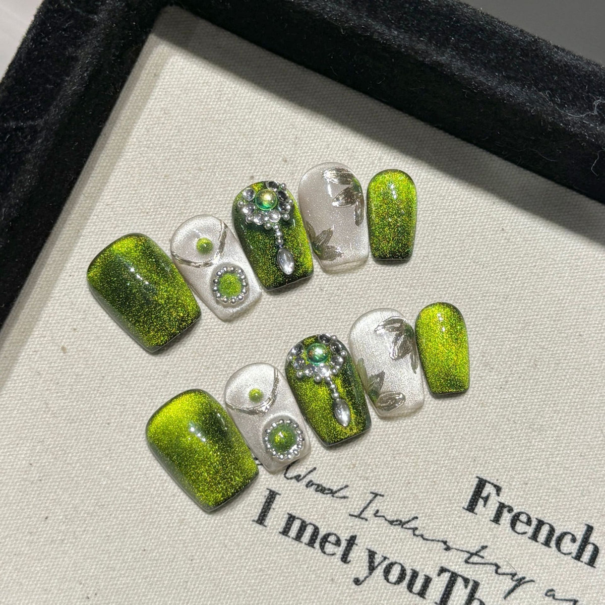 YICKYUE  -  10pcs Luxury Handmade French Almond Press On Nails Dark Green Cat's Eye Design Fake Nails Rhinestone Decor Wearable False Nail