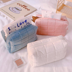 Women Storage Bag Travel Cosmetic Bag Portable Large Crystal Velvet High-quality Wash Bag Students Skin Care Organizer