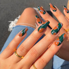 24Pcs Artificial False Nails French Streak Coffin Fake Nails Finger Wearable Manicure Art Tips press on nails DIY Nail Art