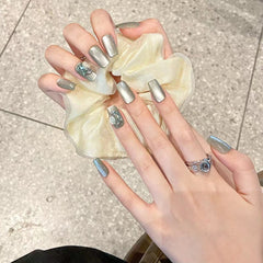 YICKYUE  -  Handmade green Press on Nails Three-dimensional flower And rhinestone Reusable False Cat Eye Nail Full Cover Nail Tip mi