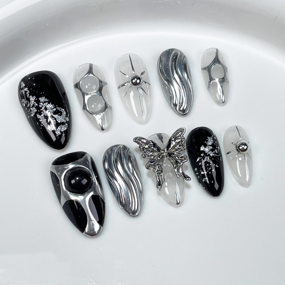 YICKYUE  -  Dark Blue Cat Eye Fake Nails Medium Almond False Nails Press on With Hand Drawn Metal Lines Wearable Full Cover Almond Nail Tips