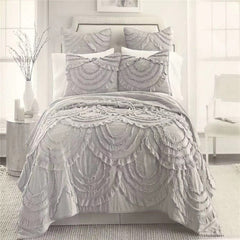 Chic Fan pattern lace decoration bedspread luxury lightweight comformer soft breathable Coverlet sets 3pcs for All Seasons