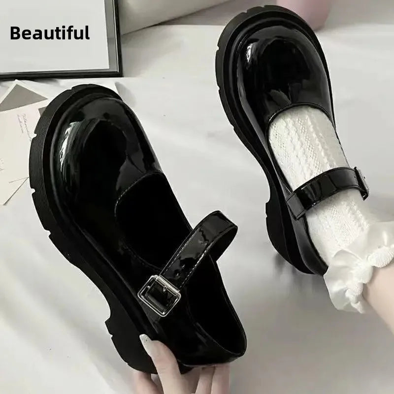 YICKYUE  -  Women's Retro British Style Black Leather Shoes 34-46 Large Size Uniform Single Shoes Thick Bottom Flat Heels round Toe