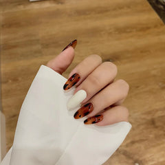 24pcs press on nails Leopard Printed Nail Patch with glue White Round Head Nails Fashion Manicure False Nails Gifts for Girls