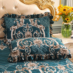 Thick Bedspread Warm Velvet Bed Covers Skirt Floral Print Pattern Lace Bedding Queen Bedded Set Mattress Cover Decor Decoration