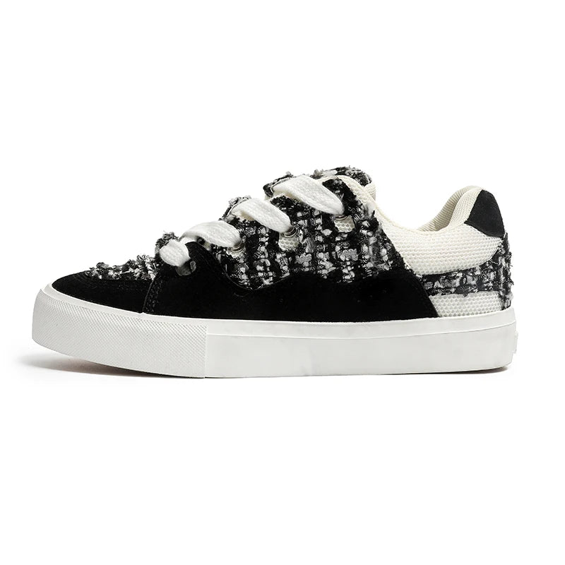 YICKYUE  -  Spring New Men's Outdoor Bread Shoes Lovers Low-top Leisure Sports Board Shoes Non-slip Wear-resistant Breathable Light