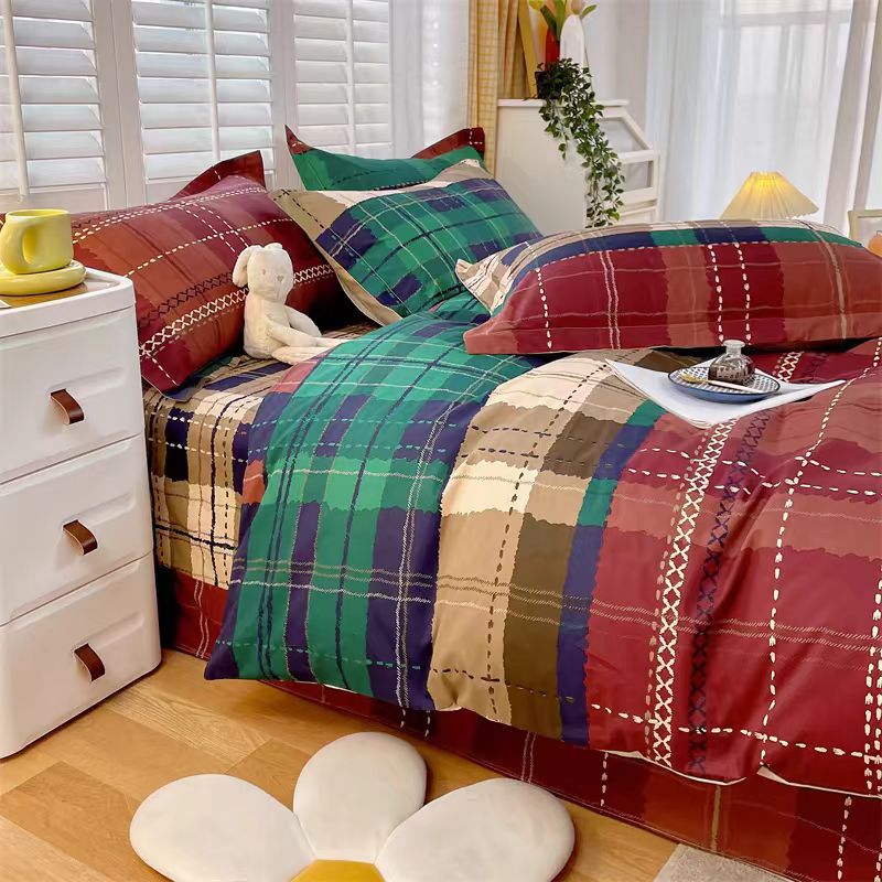YICKYUE  -  Autumn Mocha Plaid Bedding Set
