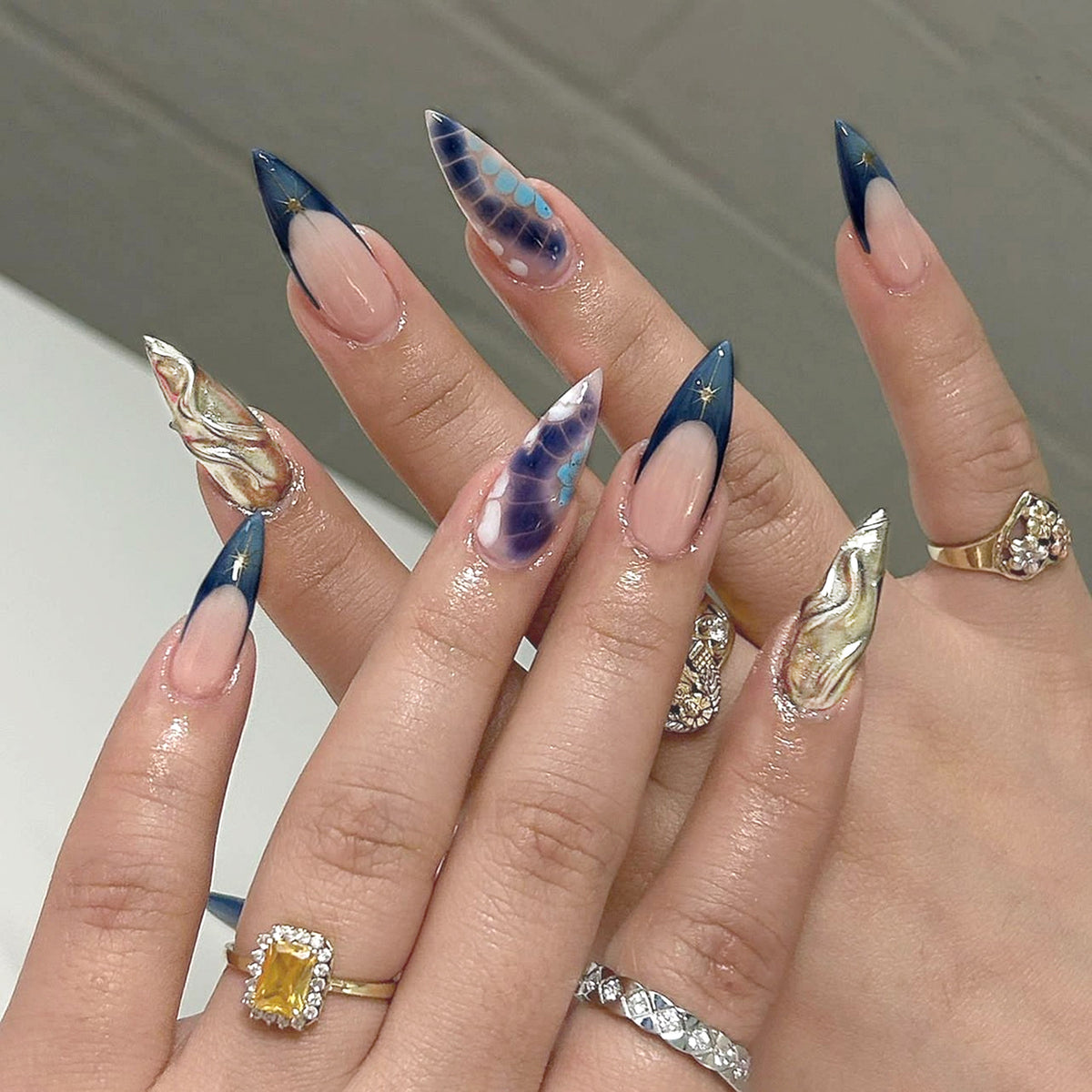 YICKYUE  -  24pcs 3D Water Drops Gradient French False Nails Long Ballet Finished Fake Nails Y2k Press On Nails With Golden Stripe Design