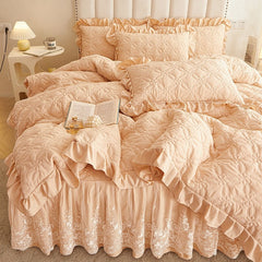 Yickyue 100%Cotton Solid Color Quilted Comforter Bedding Set Soft Breathable White Lace Ruffle edge Duvet Cover Bedskirt Pillowcase 4Pcs