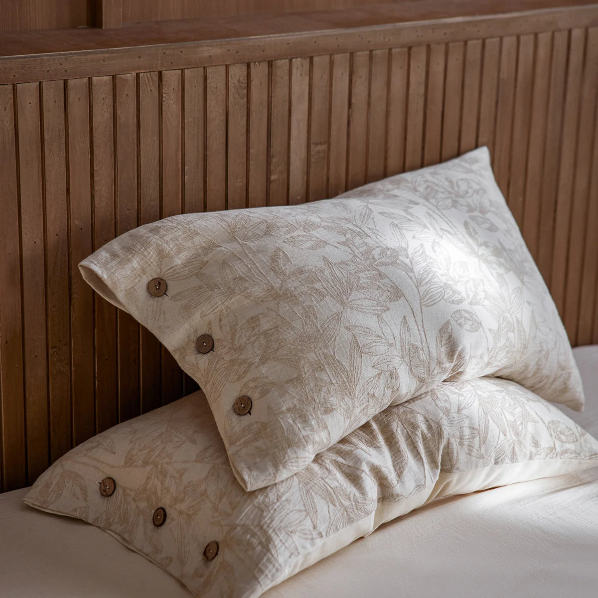 YICKYUE  -  2PCS Cotton Linen Pillowcase Plant Flower Pure Cotton Embroidered Pillow Cover Linen Single Pillow Core Case 48x74cm