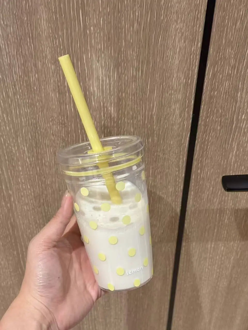 YICKYUE  -  Summer Stylish Clear Straw Cup Large Capacity with Silicone Lid & Wide Straw Portable New Design Transparent Drink Cup Daily Use