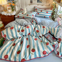 YICKYUE  -  3/4Pcs Bedding Set Korean Cute Core Tomato Print Duvet Cover Double Bed Full-Size Minimalist Bed Sheet Pillowcase Four-Season