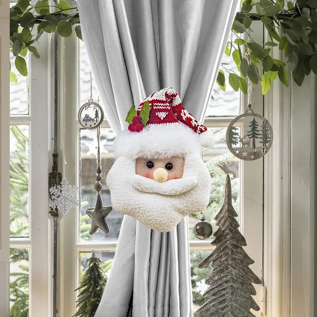 YICKYUE  -  Festive Santa Snowman Curtain Clips Retro Plaid Christmas Window Decorations Holiday Curtain Hooks for Home Festival Decor Gifts