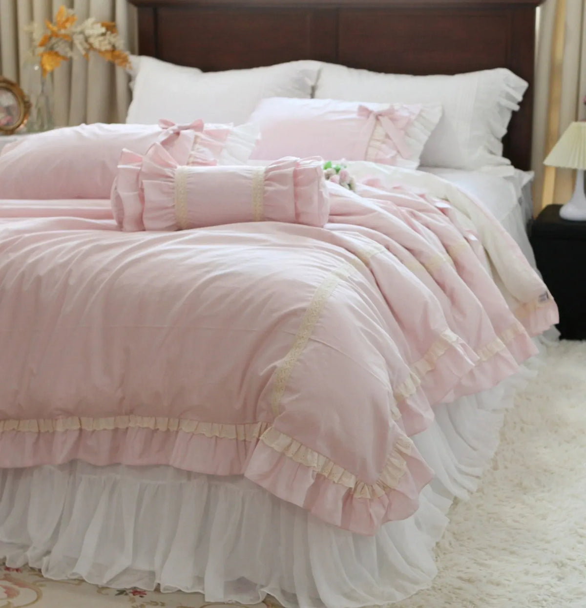 YICKYUE  -  Romantic Ruffle Bedding Set, Lace Trim & Bow Detail Pink 4-Pc Cotton Sheet Set, Bedding for Girls Room,Princess Duvet Cover