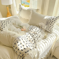 YICKYUE  -  4Pcs Bedding Set Korean Princess-Style White Lace Duvet Cover Pillowcases And Ruffled Bed Skirt Couple Quilt King-Size Sheets