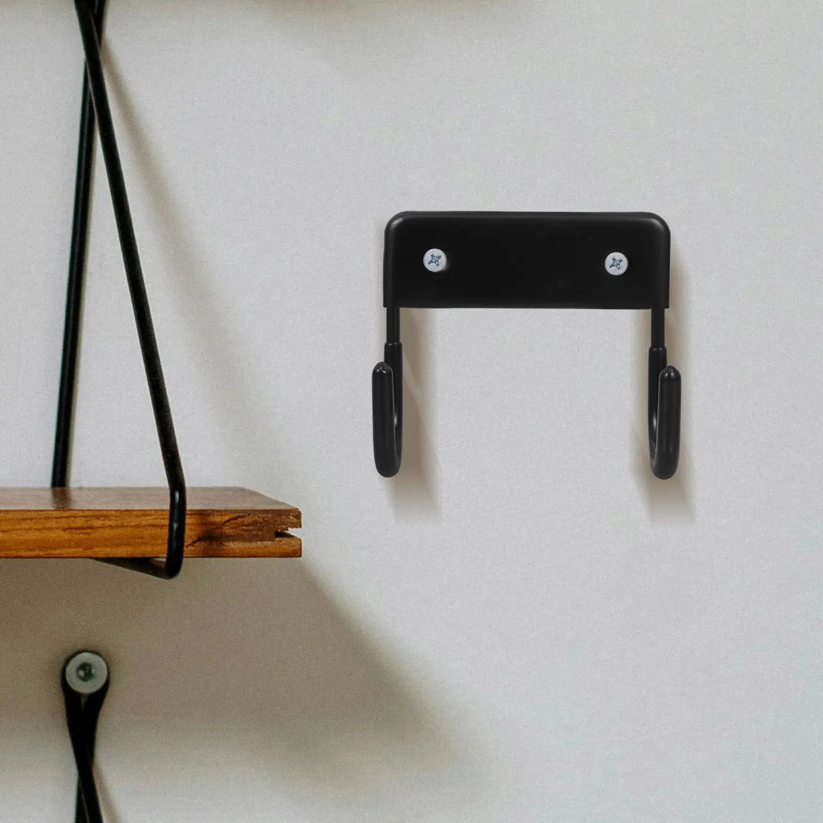 YICKYUE  -  Metal Wall Mounted Iron Board Holder Double Hook Black Laundry Room Ironing Board Storage Rack Organizer Space Saving