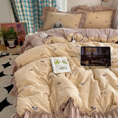 YICKYUE  -  Class A ancient imitation cotton washable four-piece set of French lace bedding small fresh print cute three-piece set