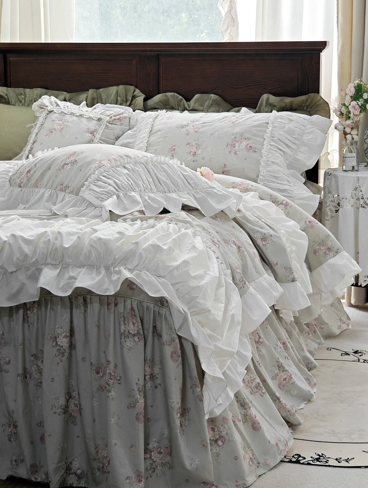 YICKYUE  -  Luxury French King Duvet Cover Set Retro Princess Style Pastoral Floral Cotton Bed Skirt Bedding Quilt Cover Bedding Set