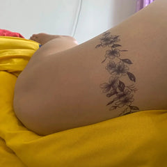 YICKYUE  -  Flower Vine Thigh Ring Tattoos Sticker Sexy Floral Temporary Tattoos Lasting Waterproof Arm Tattoo for Women Art Fake Tattoos