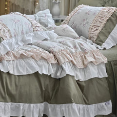 YICKYUE  -  Luxury French King Duvet Cover Set Retro Princess Style Pastoral Floral Cotton Bed Skirt Bedding Quilt Cover Bedding Set