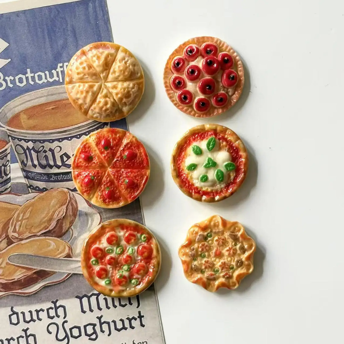 YICKYUE  -  6Pcs Mini Pizza Refrigerator Decorations in Resin - Cute Magnets for Furniture in The Kitchen for Decoration