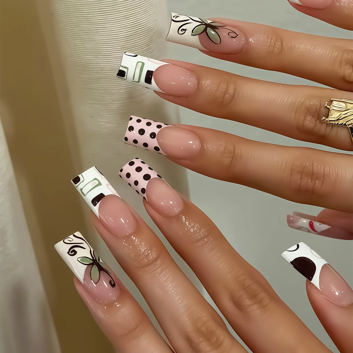 YICKYUE  -  Women's Y2k Press On Nails Flower Irregular Pattern Artistic Resin French False Nails Long Ballet Fashion Manicure Art 24pcs/set