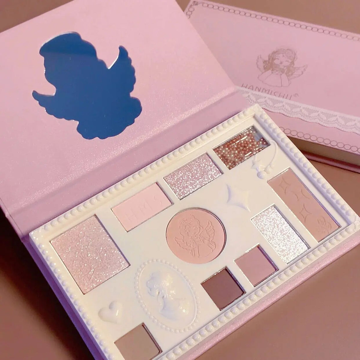 Yickyue 10-color Eye Shadow Tray Princess Lace Matte Pearlescent Sequins Eye Palette Girls Eye Contour Palette Eye Makeup Waterproof