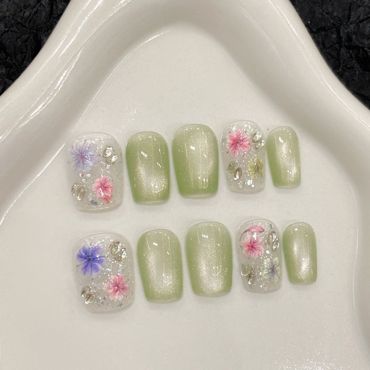 YICKYUE  -  10pcs Handmade Press on Nails Purple Crystal Design Fake Nails for Women Girl Wearable Sweet Korean Bead Cat Eye False Nails