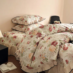 YICKYUE  -  4Pcs Vintage French Floral Ruffles Bedding Set, 100% Cotton, Princess Duvet Cover Set, Quilted Bedspread, Bed Sheet, Pillowcases