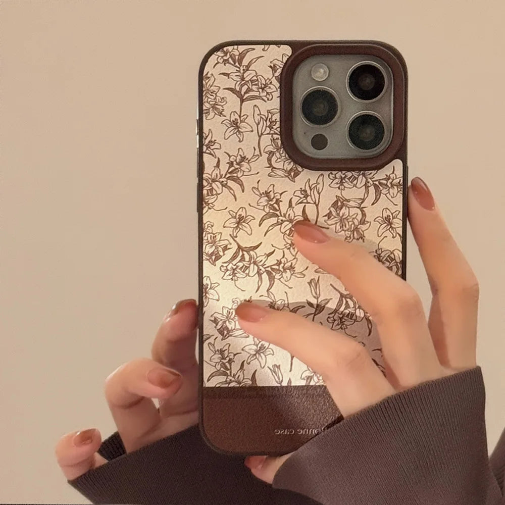 YICKYUE  -  Retro Art Full Screen Brown Flowers Splicing Leather Phone Cover Case for iPhone 16 15 14 13 12 11 Pro Max Plus