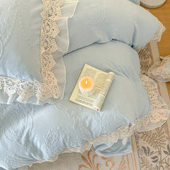 YICKYUE  -  4Pcs Vintage French Romantic Lace Ruffles Carved Velvet Warm Winter Princess Bedding Set Duvet Cover Set Bed Sheet Pillowcases