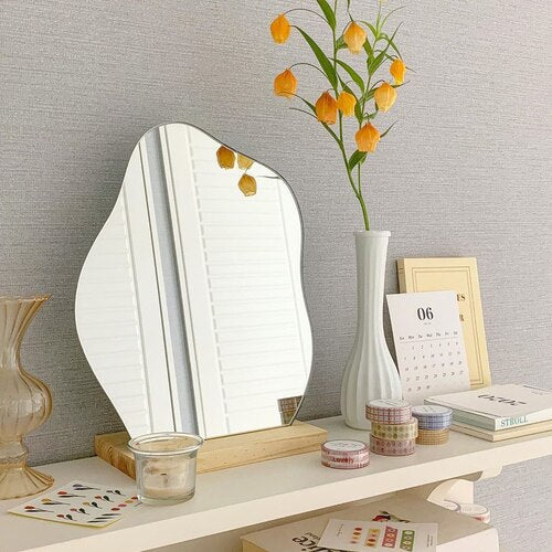 Korean Style Simple Flower Irregular Mirror Home Decoration Dormitory Homestay Desktop Makeup Mirror Props